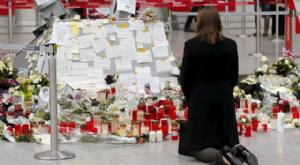 Il copilota della Germanwings aveva studiato in internet un piano micidiale per suicidarsi