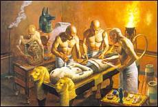 L'imbalsamazione è da sempre connaturata in varie società: dagli Egizi, agli Inca...
