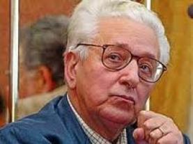 L'ex segretario del Msi Pino Rauti è morto oggi a Roma intorno alle
 9.30. Aveva 86 anni.