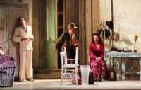 Questi fantasmi! strega la Pergola