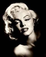 Marilyn Monroe, la storia di una bambina triste