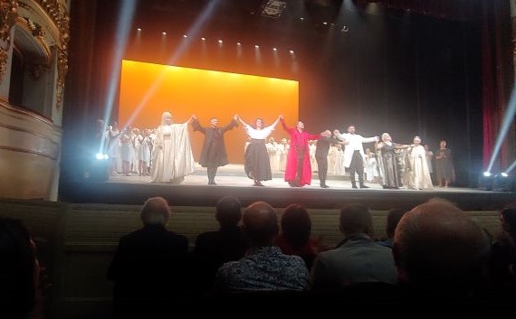 Mefistofele vince la sua scommessa. Il capolavoro di Boito trionfa a Modena e Piacenza.
