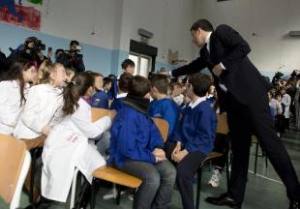 La scuola nelle mani di Renzi, la guerra ai salotti, qualcuno sarà costretto a  restituire gli 80 euro 