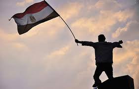 Il mondo arabo, l'islamismo politico e la democrazia. Cosa rimane di quelle 