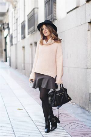 Un maglione jersey di Zara per 8 looks